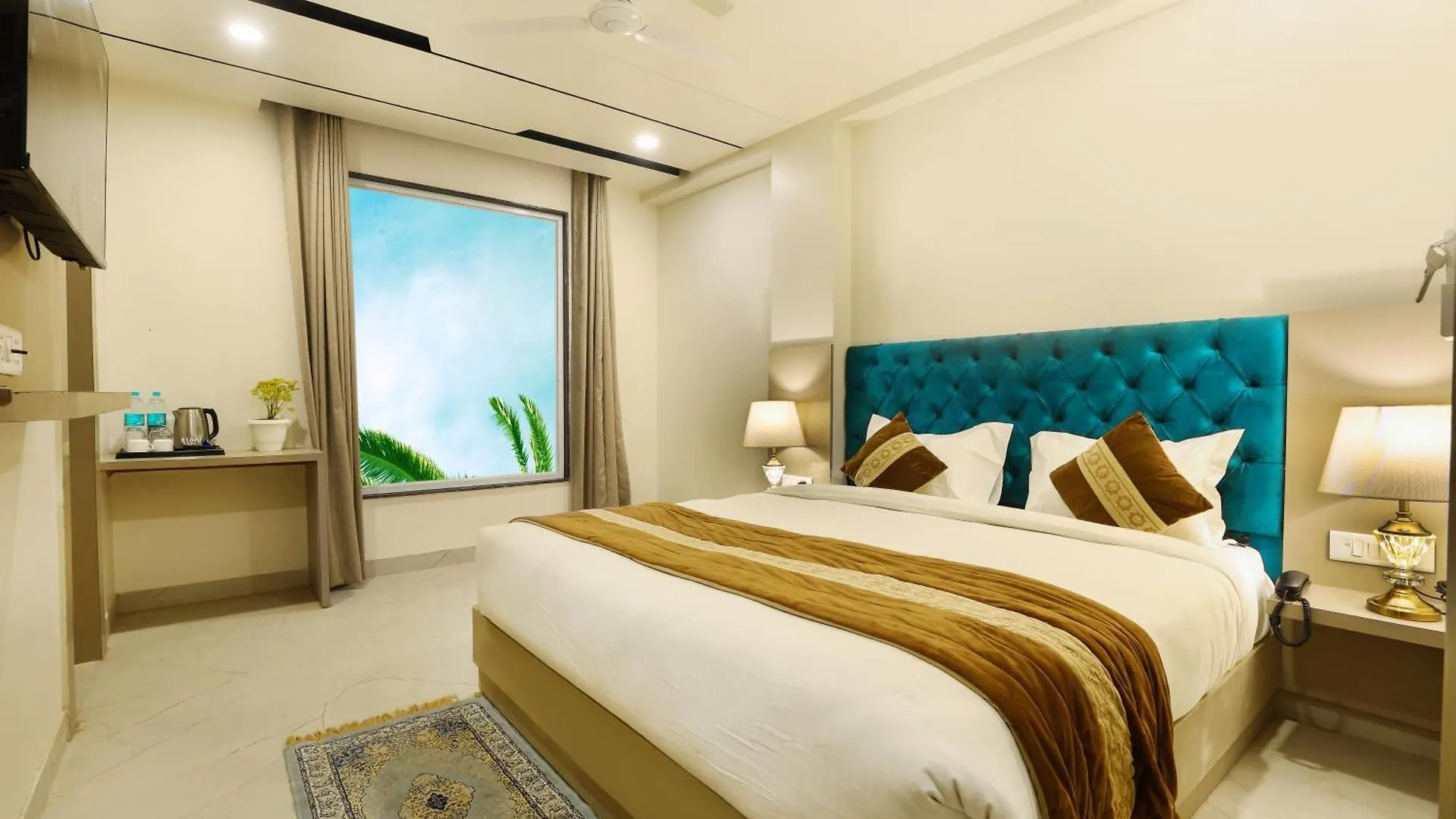 Opo Hotels D'Or New Delhi