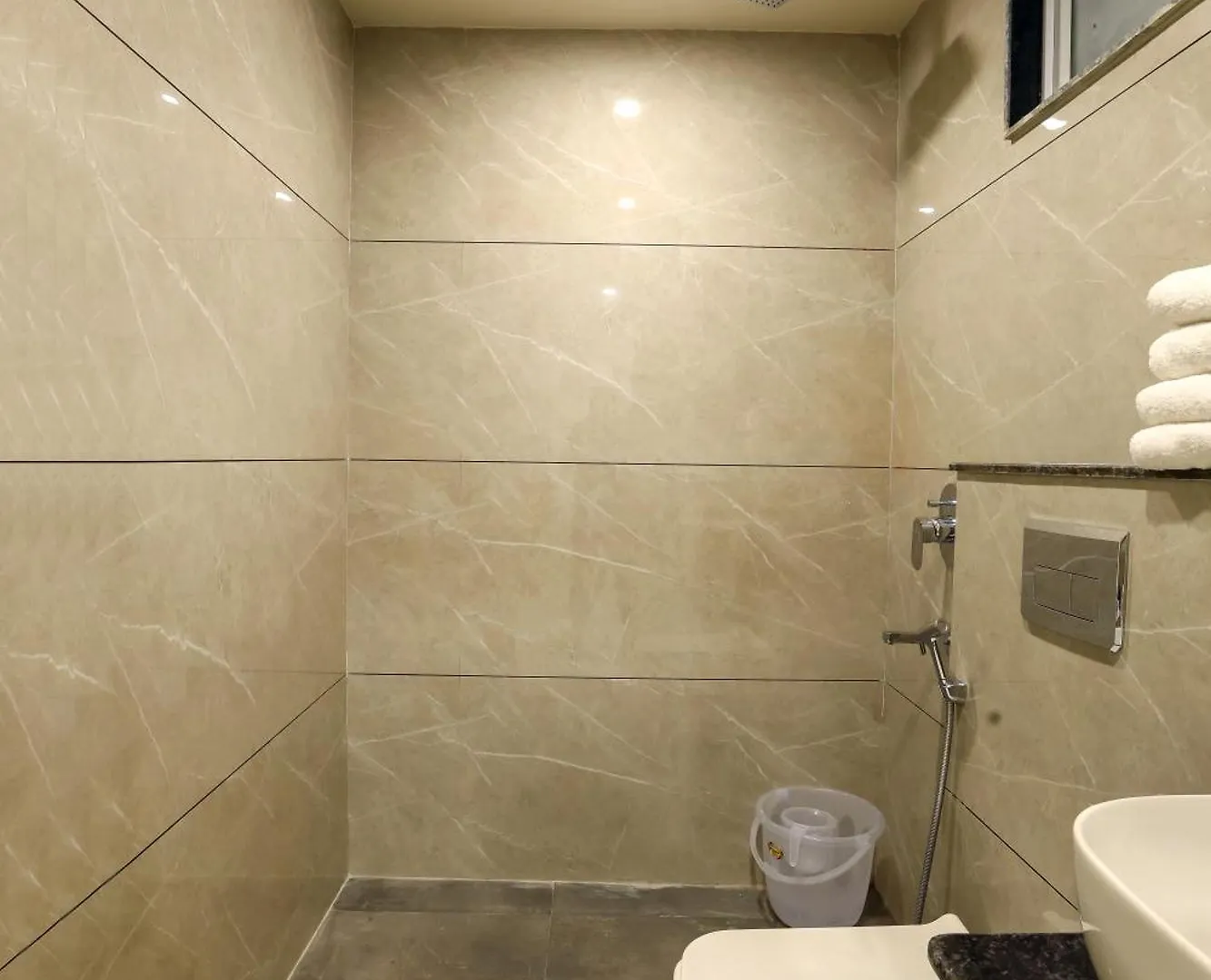 Opo Hotels D'Or New Delhi