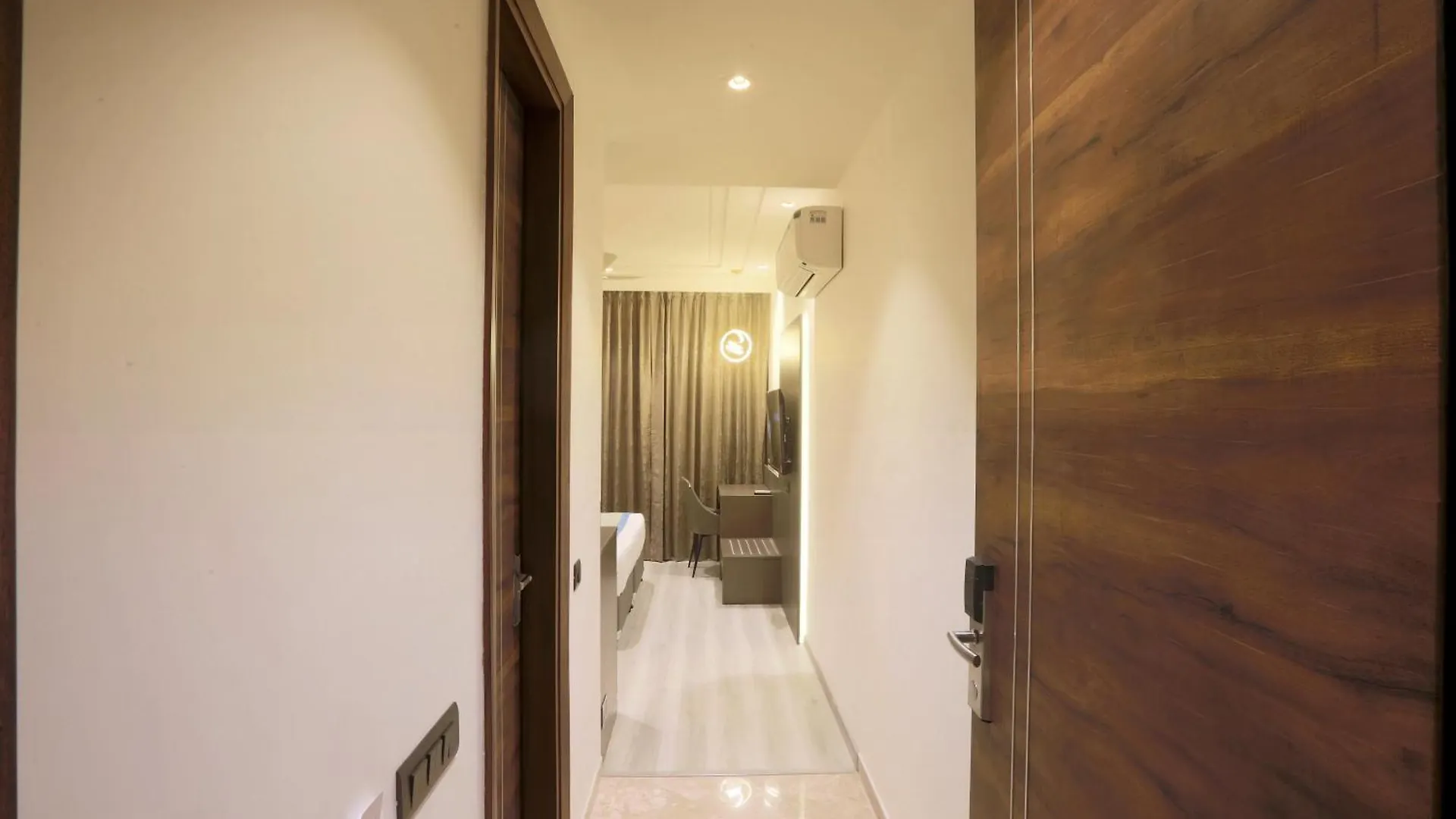 Opo Hotels D'Or New Delhi India